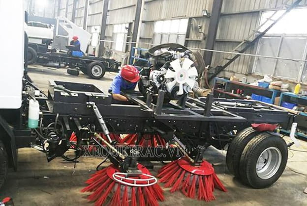 Tìm hiểu cấu tạo xe quét đường & Nguyên lý hoạt động