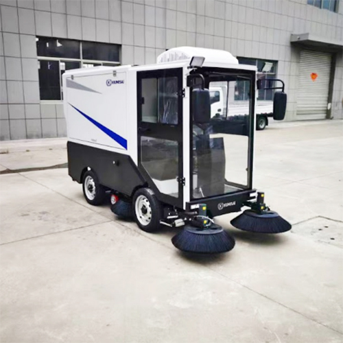 Xe quét rác ngồi lái Kumisai KMS - 155L