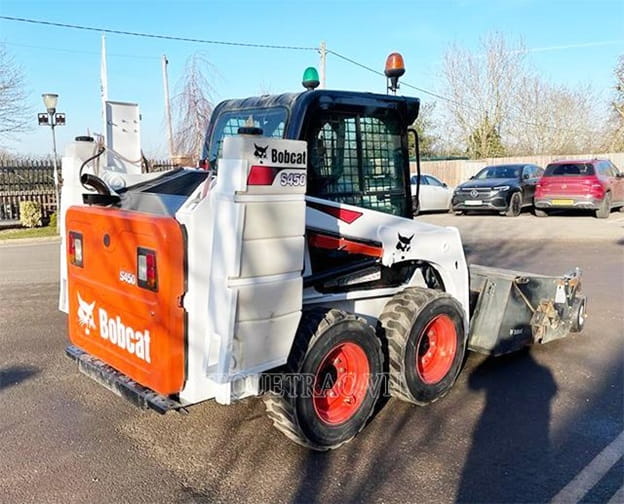 Bobcat S450